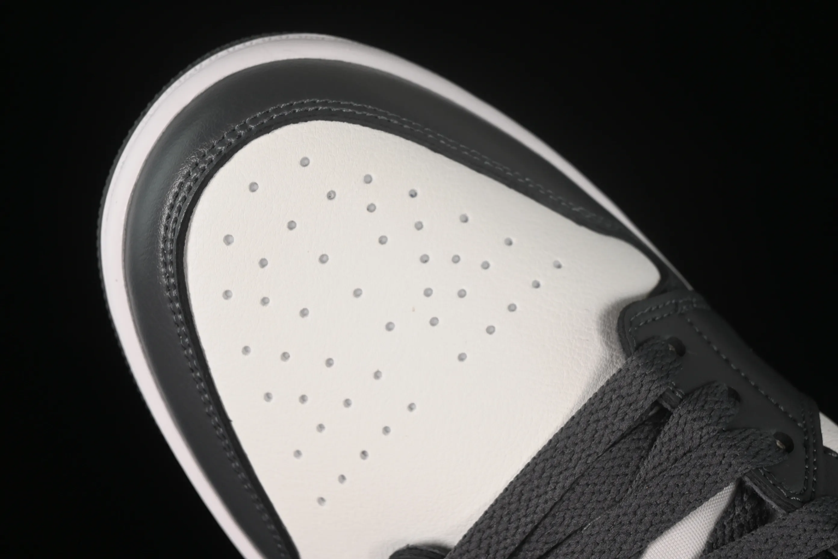 All categories Air Jordan Jordan series basketball shoes Air Jordan 1 Low Air Jordan 1 Low "Dark Grey" AJ1 Joe 1 dark gray white low-top cultural and casual sneakers DC0774-102